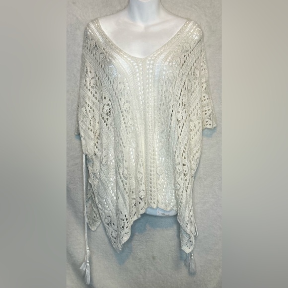 Sweaters - Crochet knit poncho